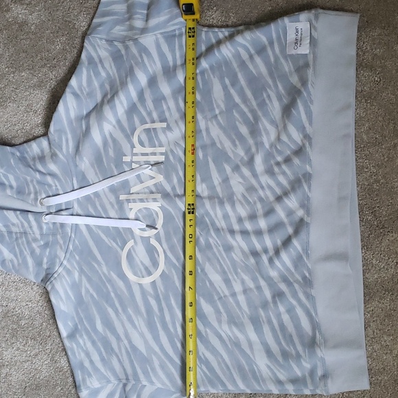 Calvin Klein Performance Cropped Hooded Sweatshirt - Picture 4 of 5